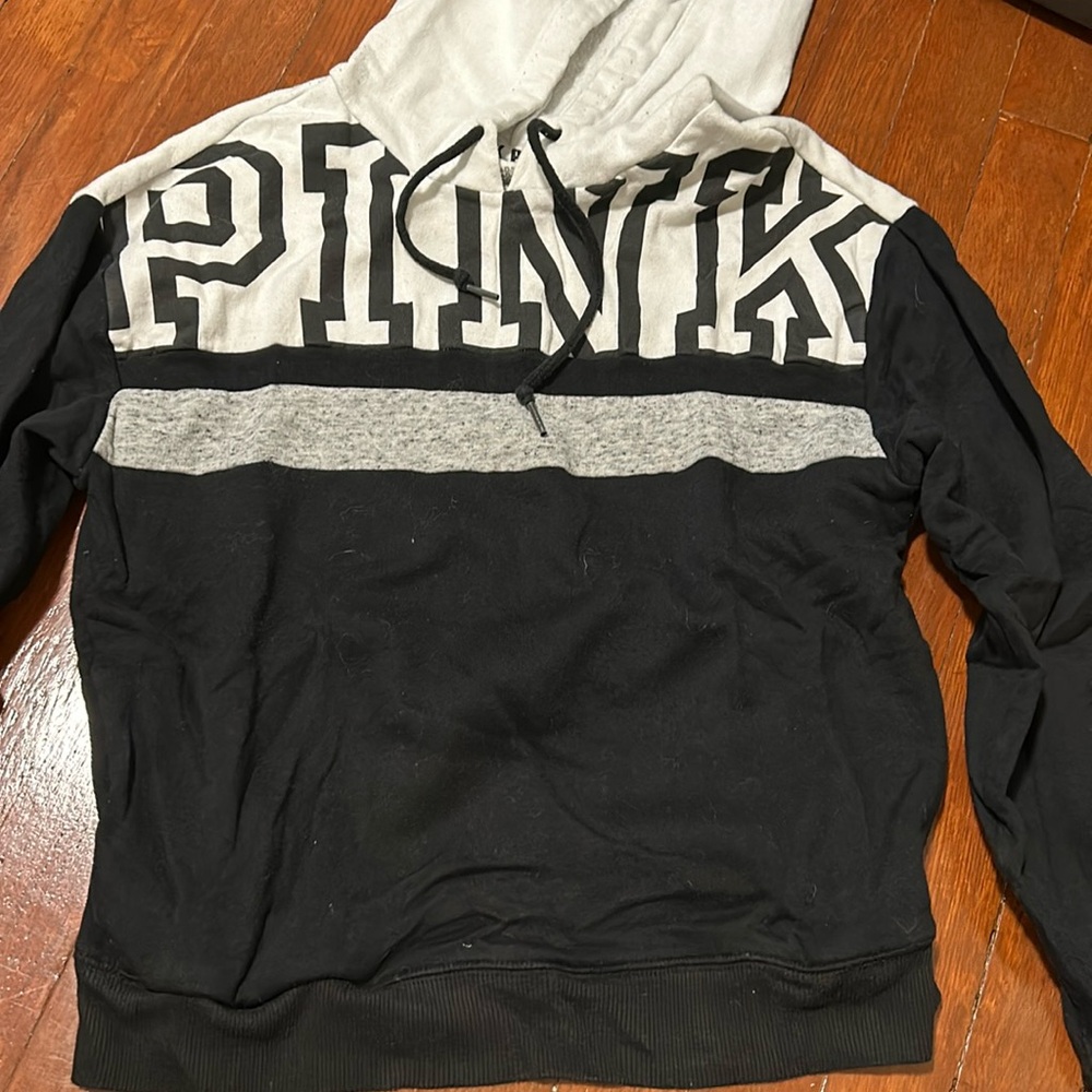 Victoria Secret Pink Sweatshirt size small black and white with pockets and hood